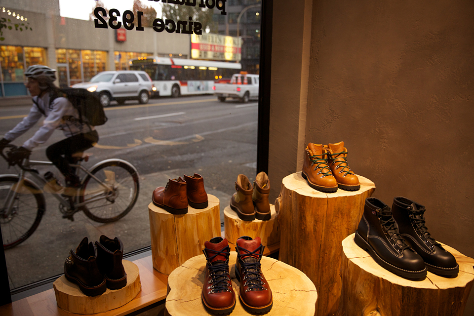 Danner Store at Union Way