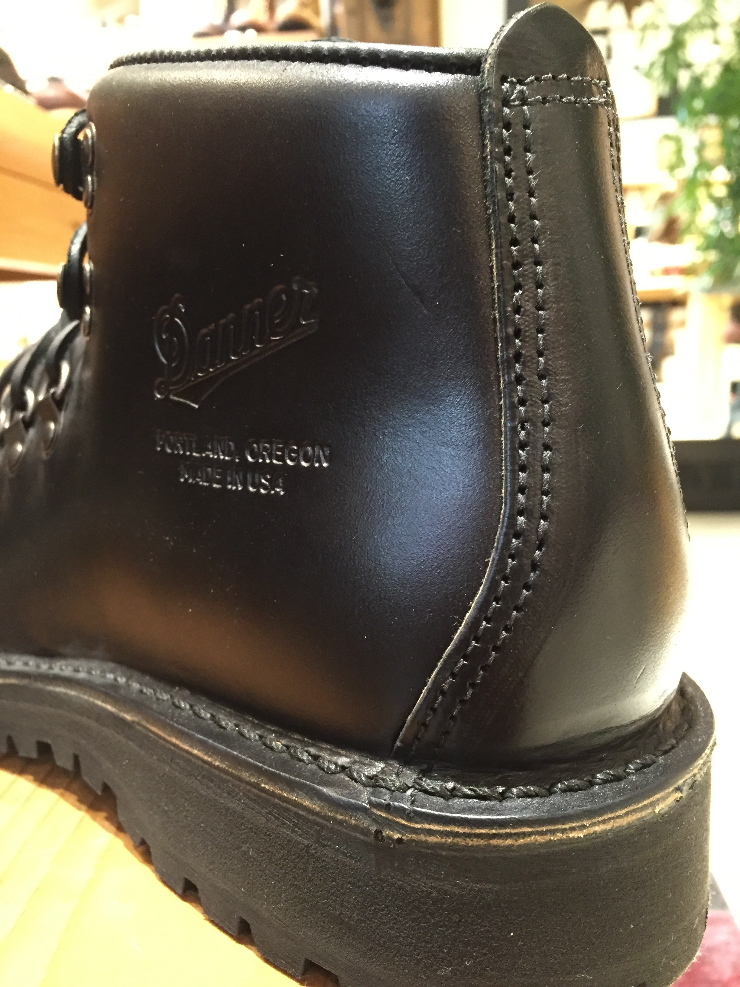 Danner MOUNTAIN LIGHT MUSTANG | RECOMMEND